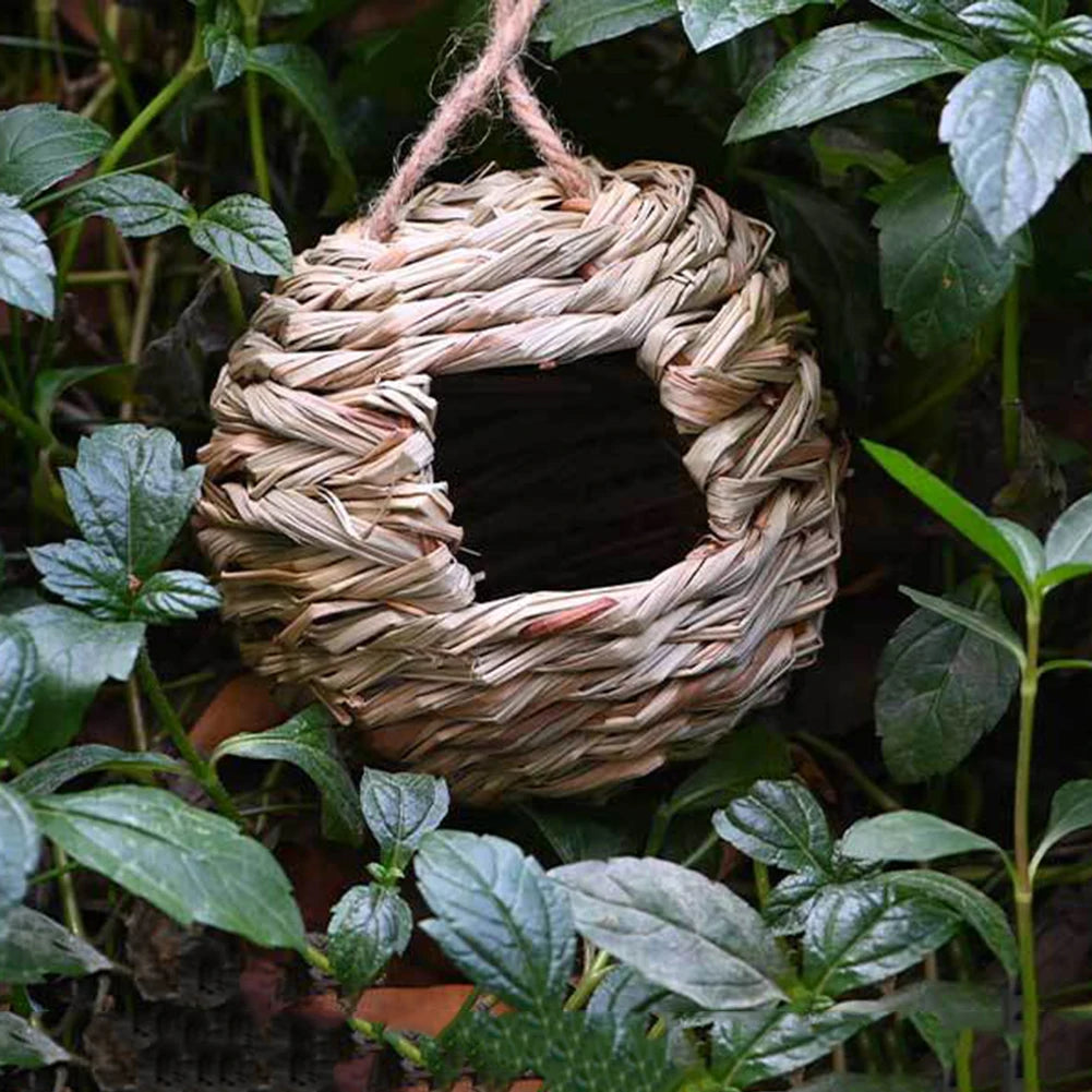 Handmade Straw Woven Budgerigar House Round Shape Bird Nest Birdhouse Craft Outdoor Yard Handwoven Breeding Grass Bird Cage